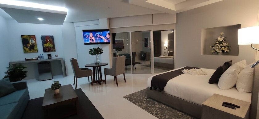 Imagen general del Hotel GRALTA. Foto 8