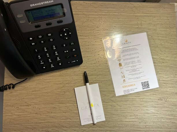 Imagen de la habitación del Hotel GRALTA. Foto 20