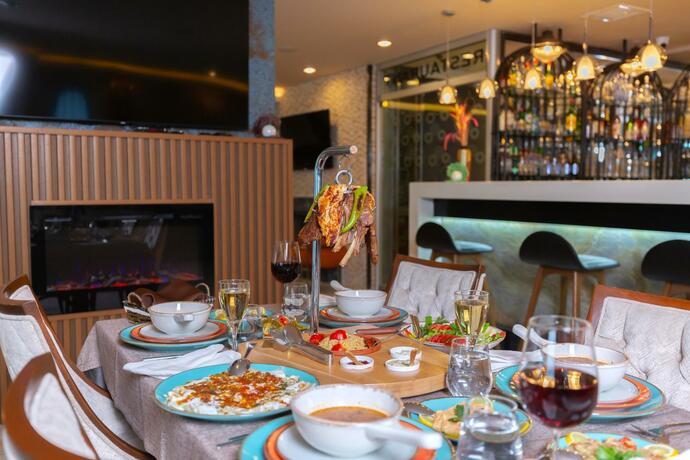 Imagen general del Hotel GRAND ANİ HOTEL. Foto 44