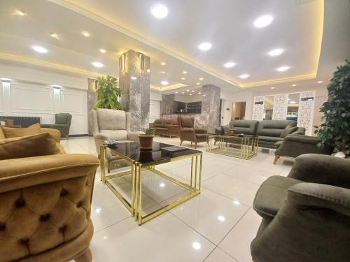 Imagen general del Hotel GRAND BELLİ OTEL. Foto 13
