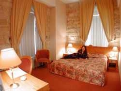 Imagen de la habitación del Hotel GRAND HOTEL KADRI. Foto 2
