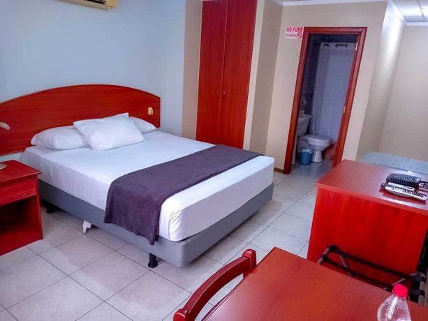 Imagen de la habitación del Hotel GRAND HOTEL MACHALA. Foto 13