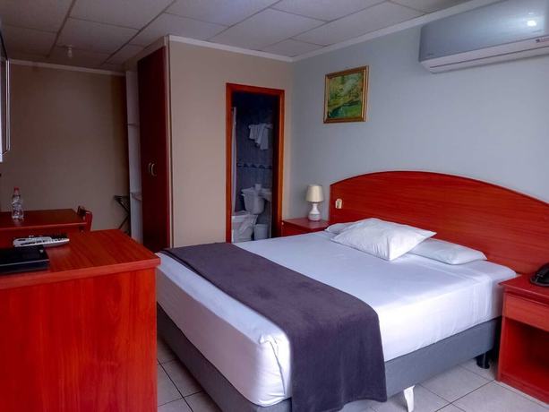 Imagen de la habitación del Hotel GRAND HOTEL MACHALA. Foto 14