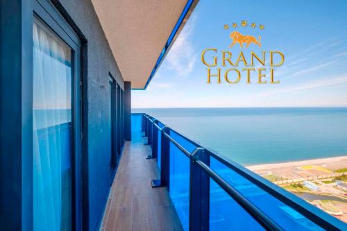 Imagen general del Hotel GRAND HOTEL ☆ ORBI CITY. Foto 5