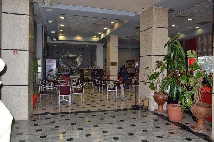 Imagen de los interiores del Hotel GRAND PALACE, KORCE. Foto 5