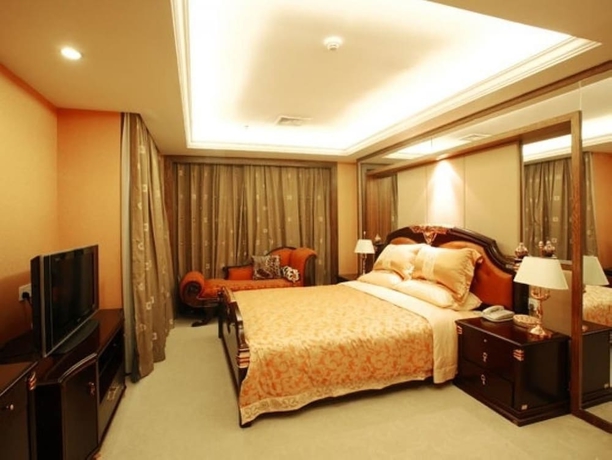 Imagen de la habitación del Hotel GRAND PEAK. Foto 6