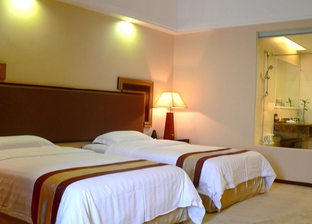 Imagen de la habitación del Hotel GRAND PEAK. Foto 13
