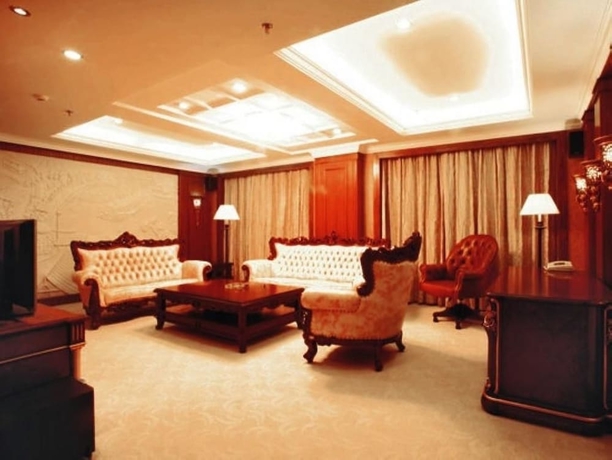 Imagen de la habitación del Hotel GRAND PEAK. Foto 18