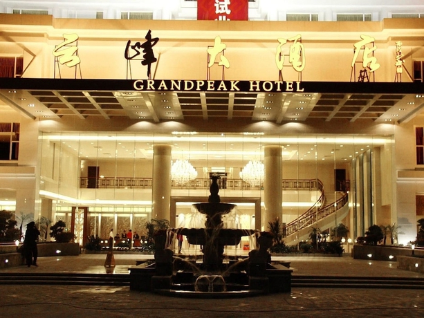Imagen general del Hotel GRAND PEAK. Foto 3