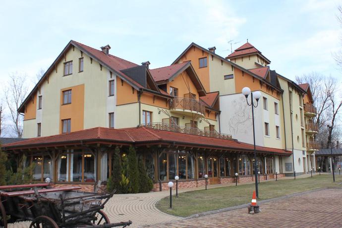 Imagen general del Hotel GRAND PRESSBURG. Foto 8