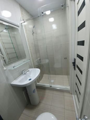 Imagen de la habitación del Hotel GRAND SOHIL HOTEL. Foto 14