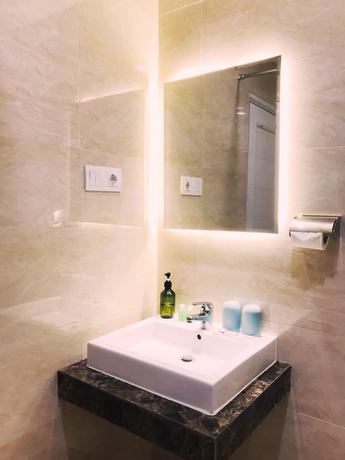 Imagen de la habitación del Hotel GRAND THAMRIN HOTEL. Foto 6