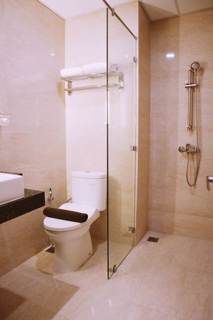 Imagen de la habitación del Hotel GRAND THAMRIN HOTEL. Foto 11