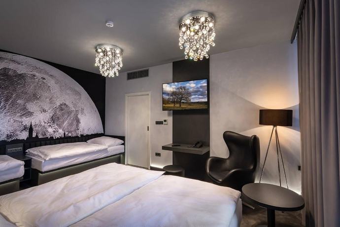 Imagen de la habitación del Hotel GRAND, Č&aacute;slav. Foto 2