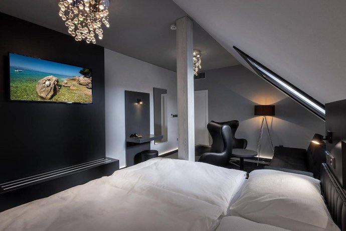 Imagen de la habitación del Hotel GRAND, Č&aacute;slav. Foto 8