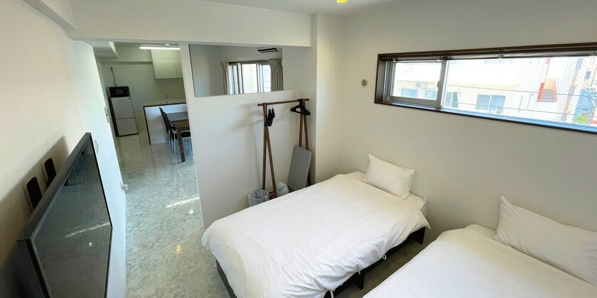 Imagen de la habitación del Hotel G-RATIS Omoromachi. Foto 21