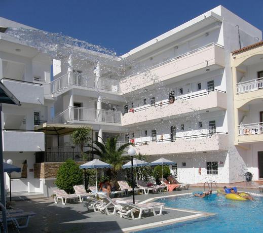 Imagen de los exteriores del Hotel GRECIAN FANTASIA RESORT. Foto 6