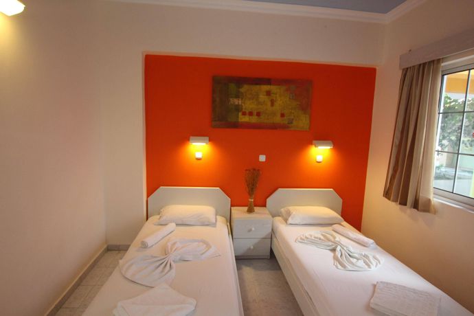 Imagen de la habitación del Hotel GRECIAN FANTASIA RESORT. Foto 5