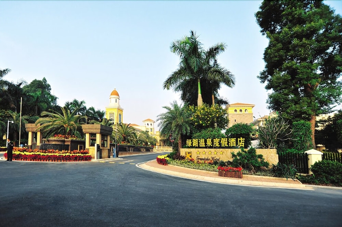 Imagen general del Hotel GREEN LAKE HOT SPRING HOTEL. Foto 1