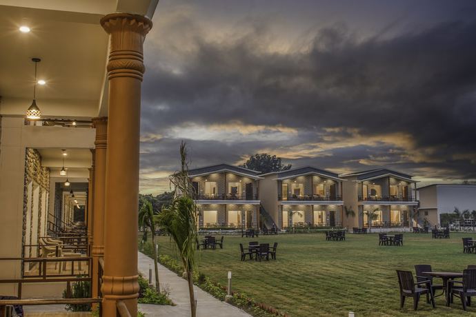 Imagen de los exteriores del Hotel GREEN RETREAT RESORT. Foto 7