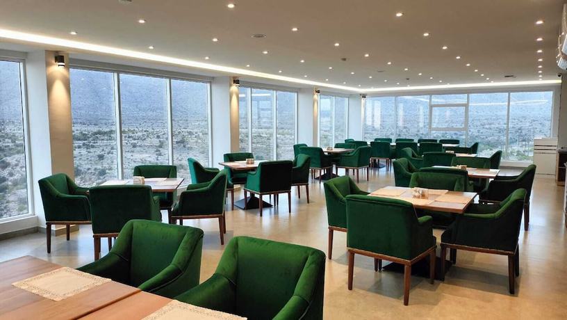 Imagen del bar/restaurante del Hotel GREEN VIEW HOTEL. Foto 5