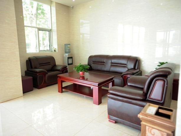Imagen general del Hotel GREENTREE INN BAODING QINGYUAN DISTRICT JIANSHE NO. Foto 2