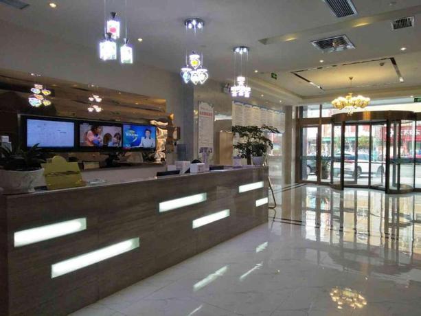 Imagen de los interiores del Hotel GREENTREE INN YANCHENG DONGTAI FUAN TOWN EXPRESS H. Foto 4