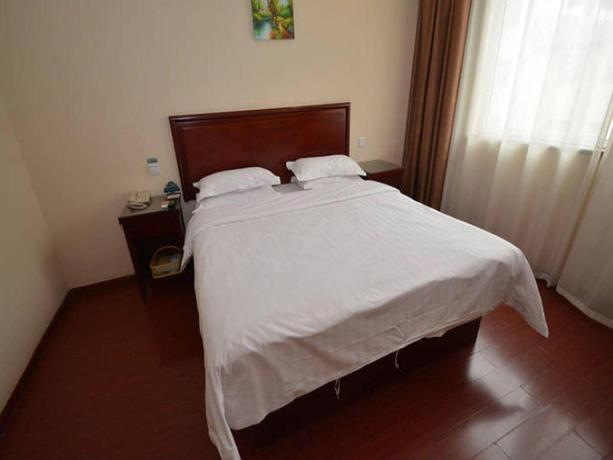 Imagen general del Hotel GREENTREE INN ZHENGZHOU SHANGJIE DISTRICT XUCHANG ROAD. Foto 1