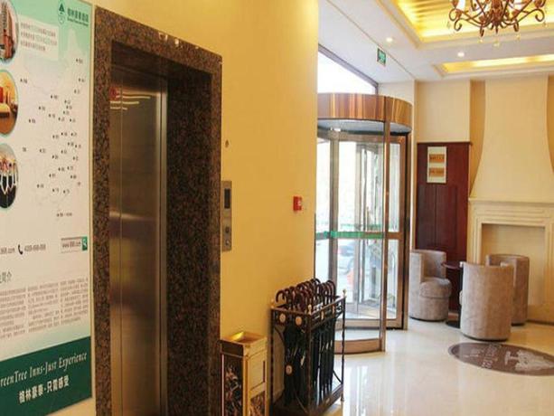 Imagen general del Hotel GREENTREE INN ZHENGZHOU SHANGJIE DISTRICT XUCHANG ROAD. Foto 2
