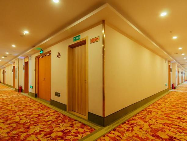Imagen de la habitación del Hotel GREENTREE INN ZHENGZHOU ZHONGYUAN DISTRICT HUAIHE. Foto 3