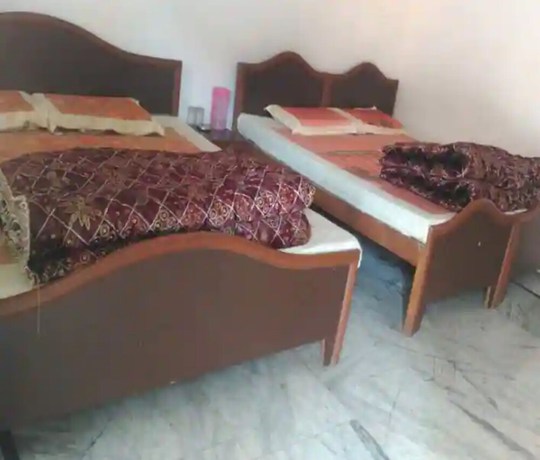 Imagen de los interiores del Hotel GRG1477 Homestay Rudraprayag. Foto 5