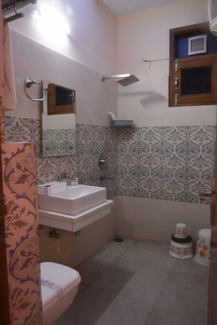 Imagen de la habitación del Hotel GST Grand Plaza. Foto 4