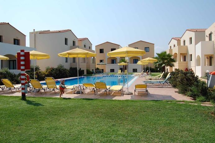 Imagen de los exteriores del Hotel GT Beach. Foto 9