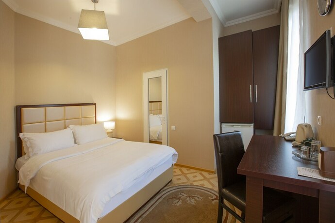 Imagen de la habitación del Hotel GTM Kapan. Foto 20