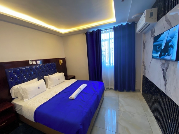 Imagen de la habitación del Hotel GUIKO H&ocirc;tel Palace. Foto 5