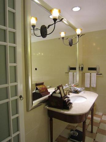 Imagen de la habitación del Hotel GUILIN JINGDU HOTEL. Foto 18
