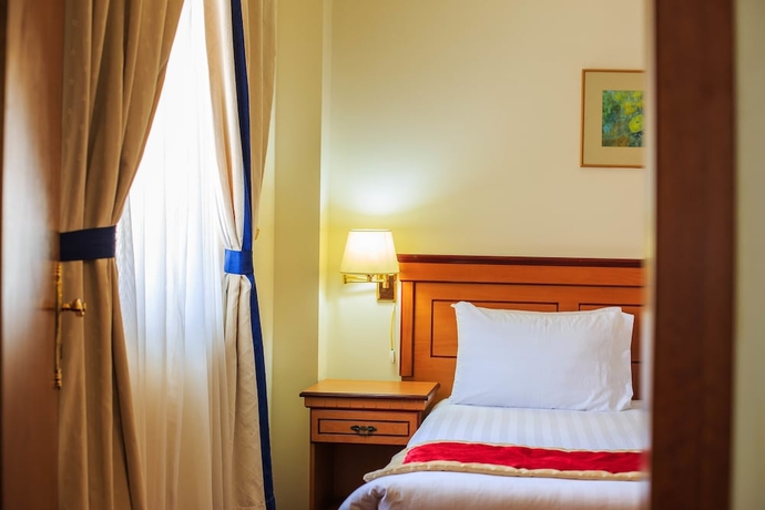 Imagen de la habitación del Hotel GULF PEARL. Foto 3