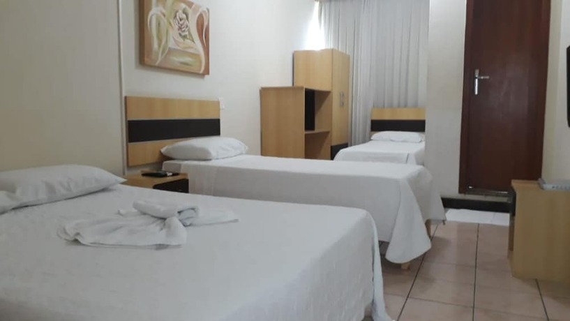 Imagen de la habitación del Hotel GV Park. Foto 17