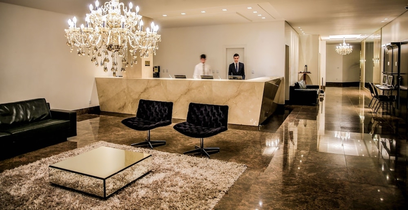 Imagen de los interiores del Hotel G&aacute;latas Golden. Foto 19
