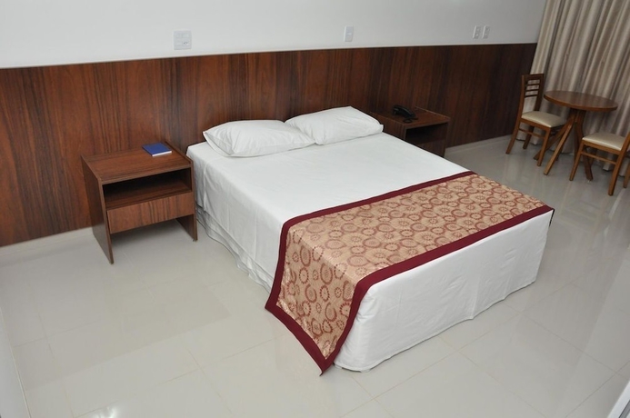 Imagen de la habitación del Hotel G&aacute;latas Golden. Foto 12