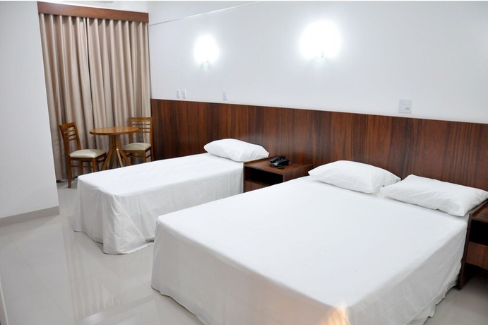 Imagen de la habitación del Hotel G&aacute;latas Golden. Foto 13