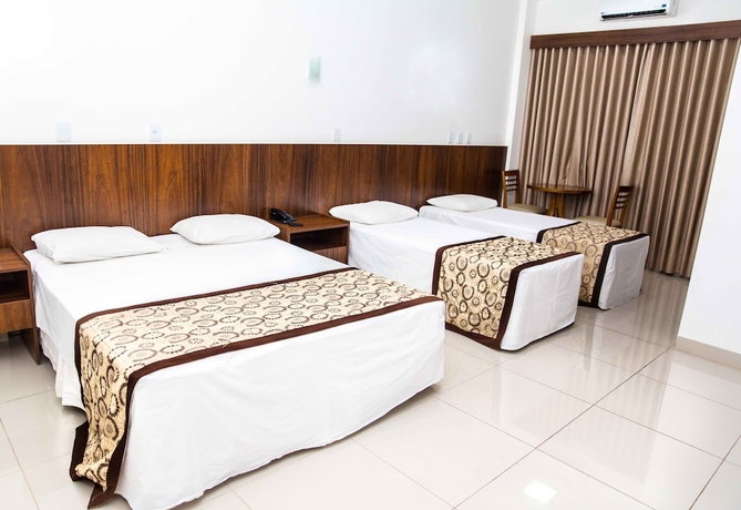 Imagen de la habitación del Hotel G&aacute;latas Golden. Foto 17