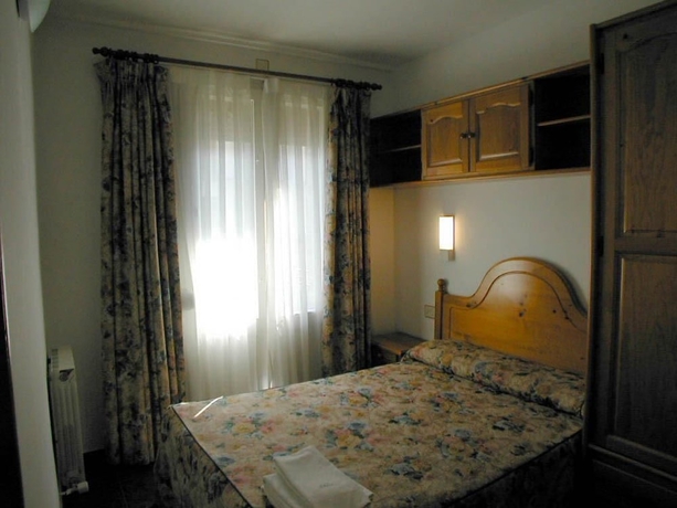 Imagen de la habitación del Hotel Gabarre. Foto 11