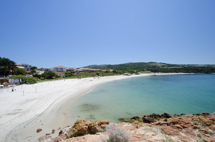 Imagen general del Hotel Gabbiano - Agenzia Isola Rossa. Foto 2