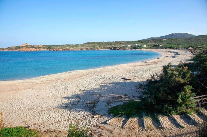 Imagen general del Hotel Gabbiano - Agenzia Isola Rossa. Foto 3
