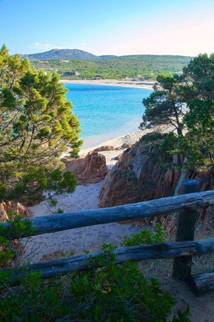 Imagen general del Hotel Gabbiano - Agenzia Isola Rossa. Foto 10