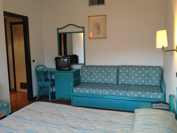Imagen de la habitación del Hotel Gabbiano Azzurro. Foto 17