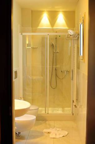 Imagen de la habitación del Hotel Gabbiano, Manfredonia. Foto 5