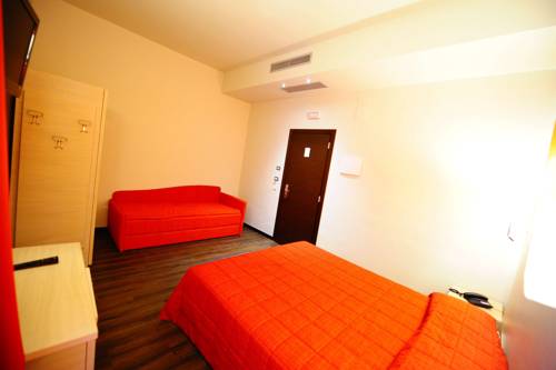 Imagen de la habitación del Hotel Gabbiano, Manfredonia. Foto 14