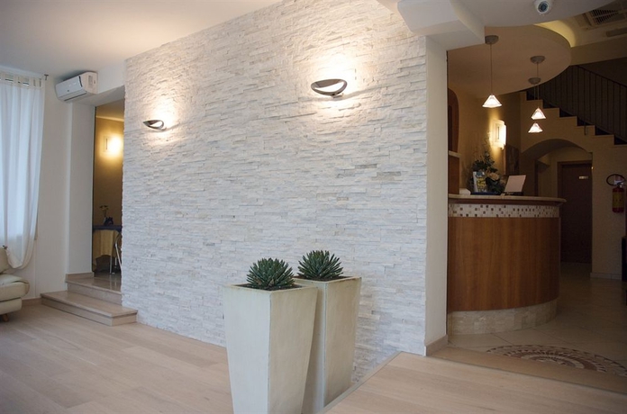 Imagen de los interiores del Hotel Gabbiano, Viserba. Foto 12